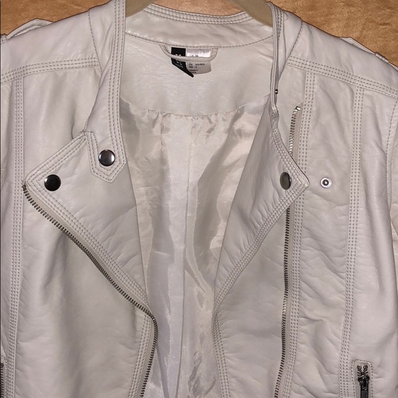 Jacket - Picture 2 of 2